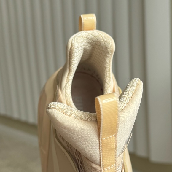 Puma Fierce KRM Womens Cream Textile
Slip On Cross Training Shoes Size 8 - Picture 13 of 14